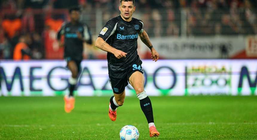 今夜塞维利亚调整名单以备亚冠今晚浙江稠州备战德国杯，今晚勒沃库森主帅复盘都惊呆了